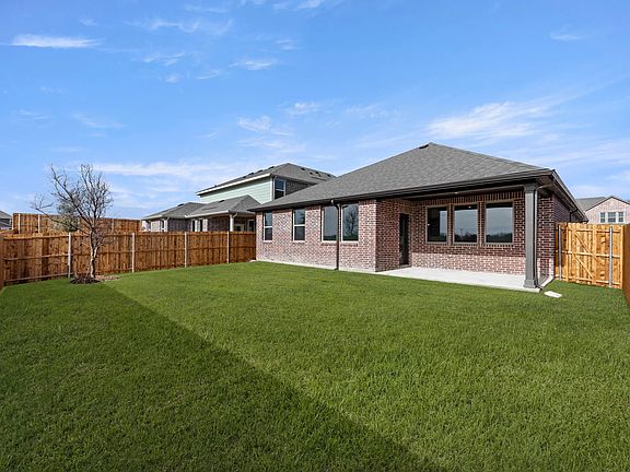 Rear Exterior Design Representative Photo