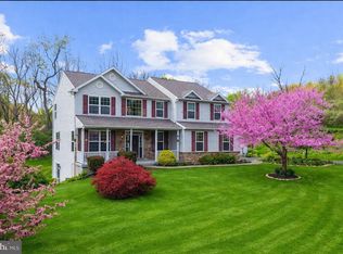 4 Kerryn Dr, Robesonia, PA 19551