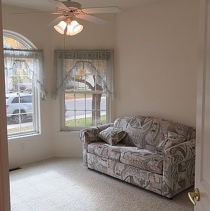 Front office/bedroom