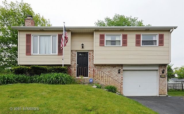 1st image of 140 Malibu Dr
