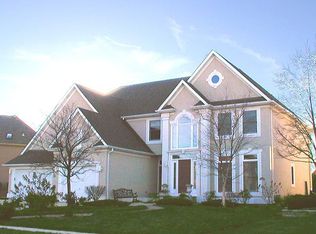 2212 Hillsboro Ln, Naperville, IL 60564