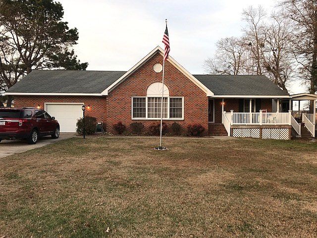 1st image of 207 Brantwood Dr