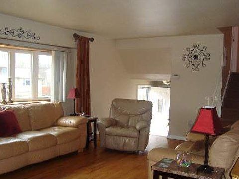 5th image of 22 Campo Ave