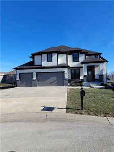 408 NE Greenview Dr, Blue Springs, MO, 64029