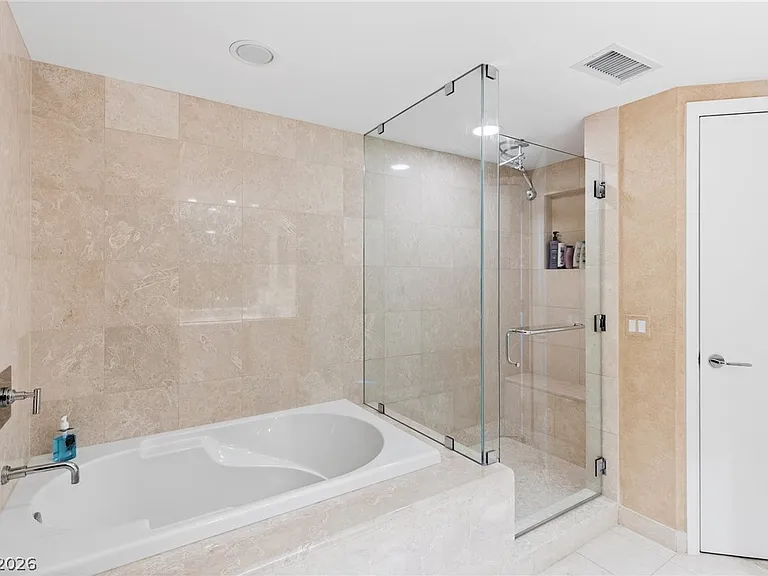 322 Karen Ave #4504 — Photo 23