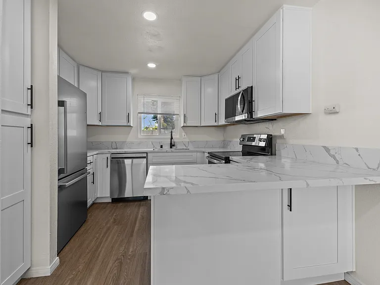 228 Las Flores Dr #15 — Photo 1
