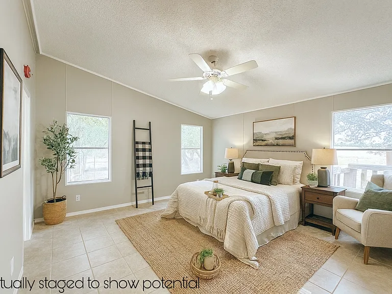 2710 County Road 285 — Photo 2