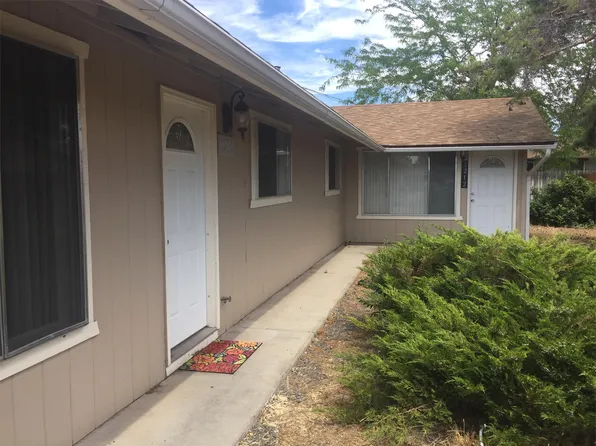 1220 SW 18th St, Redmond, OR 97756