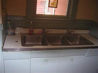 5th image of 2003 Denison Ave