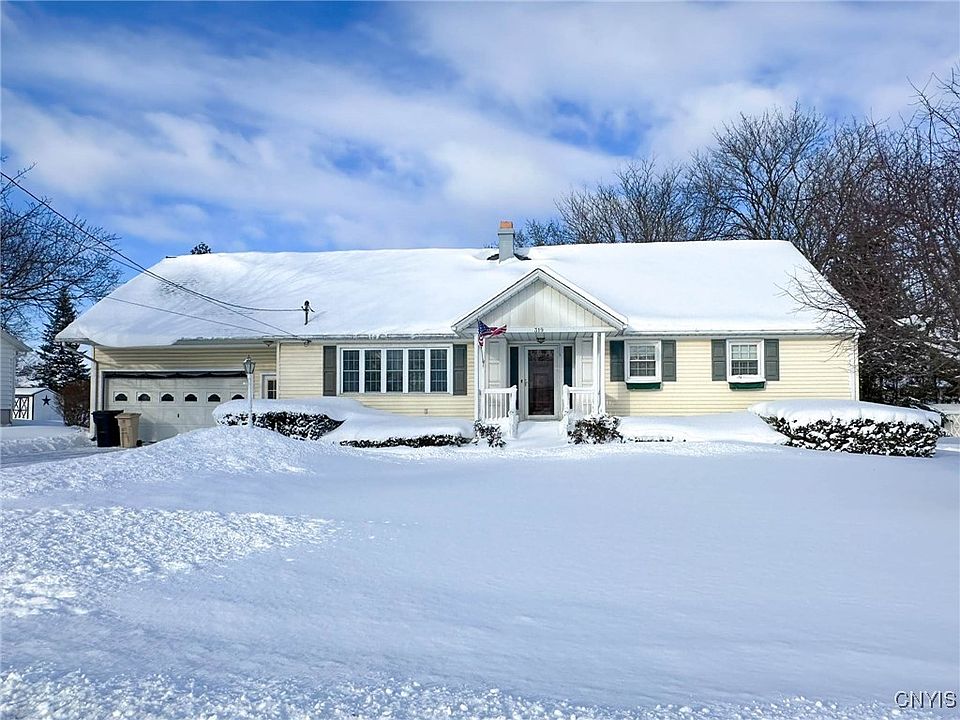 1st image of 319 Winchester Dr