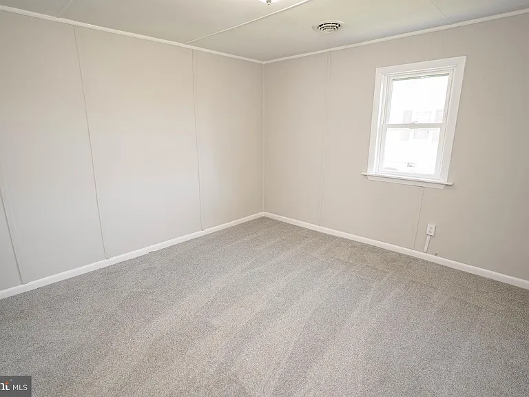 221 Branch St — Photo 30