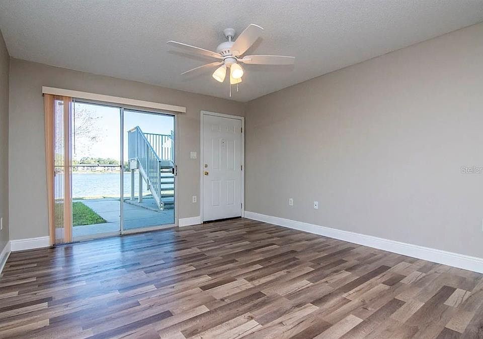 1st image of 220 LAKE PARSONS GREEN #108