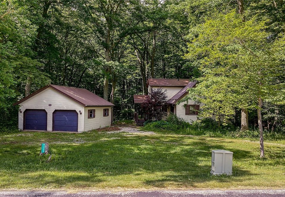 1st image of 9249 Gilbert Rd