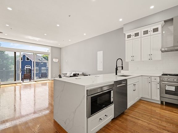 5th image of 53 Packards Ln #3