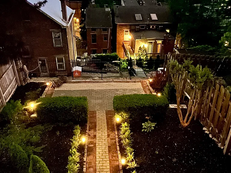 537 Milton St #1 — Photo 43