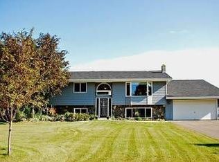 19700 Jackie Ln, Rogers, MN 55374