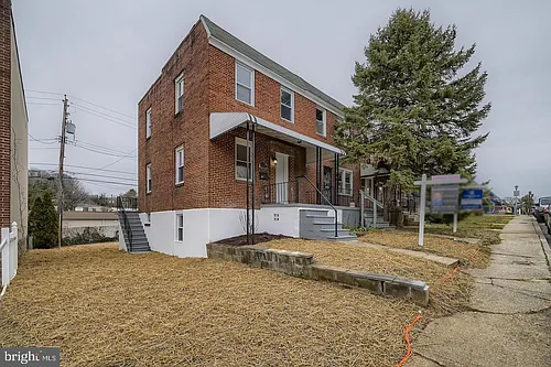 4429 Newport Ave Photo 1