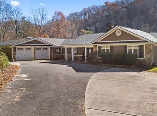 4149 Watson Ct, Pigeon Forge, TN 37863