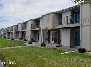 1802 89th St #205, Kenosha, WI 53143