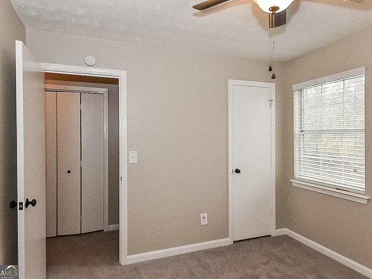 3855 Willow Holw #1 — Photo 8