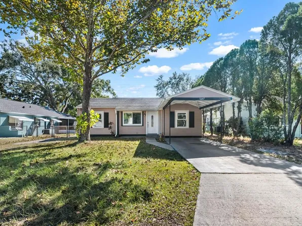 1217 E Lambright St, Tampa, FL 33604