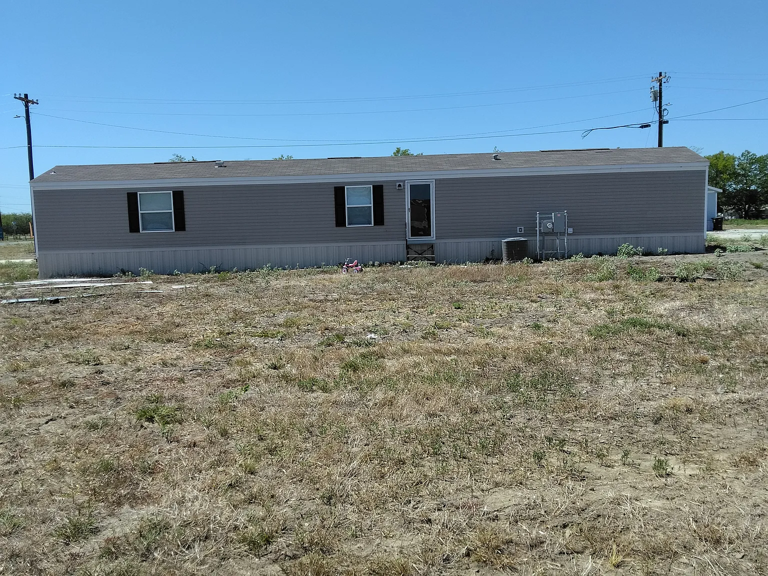 3 bed, 1600 sqft, $2,800 — Photo 2