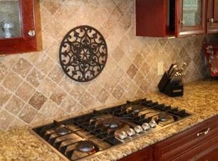 1430 Jackson Dr, Owosso, MI 48867