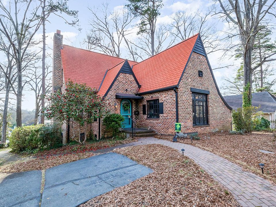 1st image of 203 Forest Hill Ln