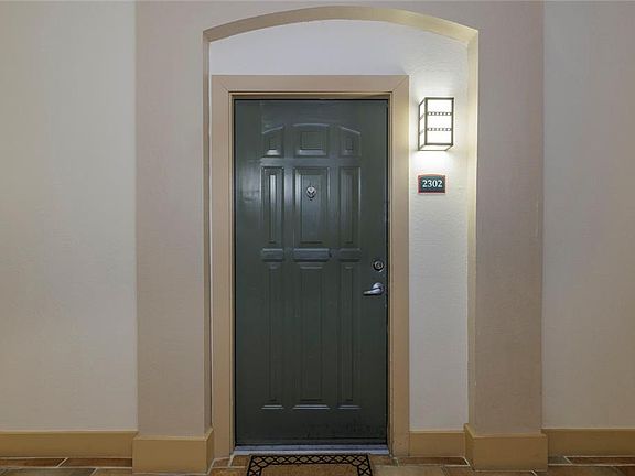 2nd image of 10 Perimeter Summit Blvd NE APT 2302
