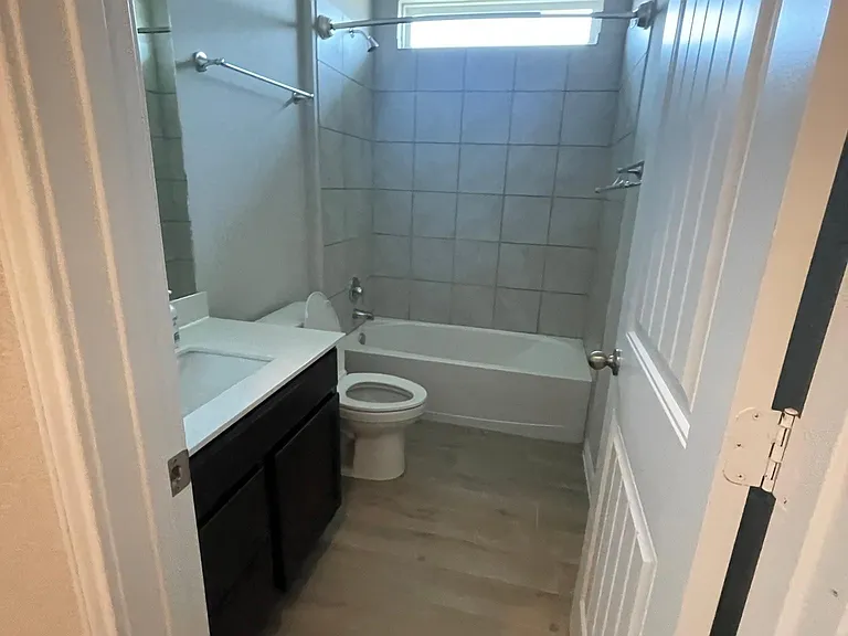 4113 Porter Farm Rd — Photo 2