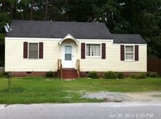 408 N 4th St, Pinetops, NC 27864