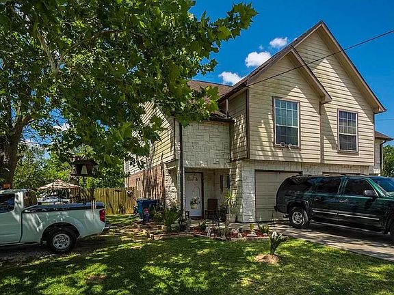 2nd image of 2524 Avenue D Unit B