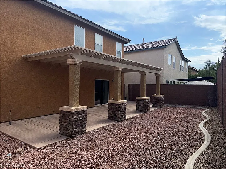 7213 Madarang Ave — Photo 4