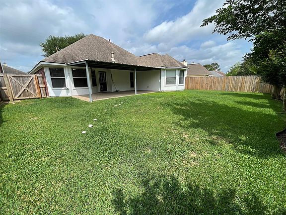 5th image of 2140 Wildflower Dr