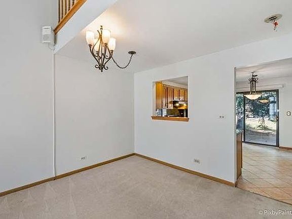 3rd image of 225 Wildwood Ct