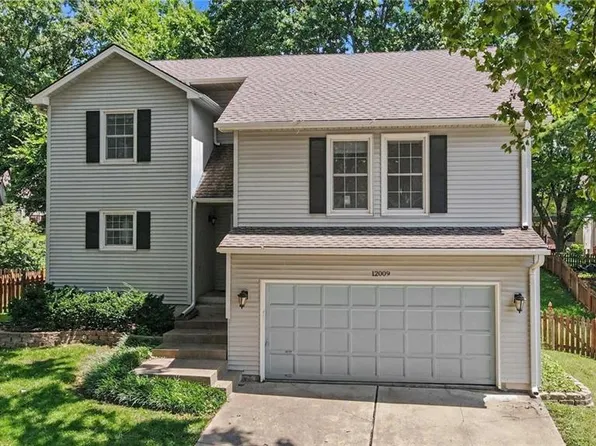 12009 S Hagan St, Olathe, KS 66062