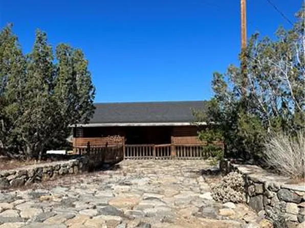 10011 Desert Vw, Pinon Hills, CA 92372