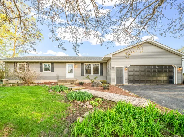 1846 Edna St, Sandwich, IL 60548