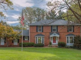 722 Lynkirk Ln, Saint Louis, MO 63122