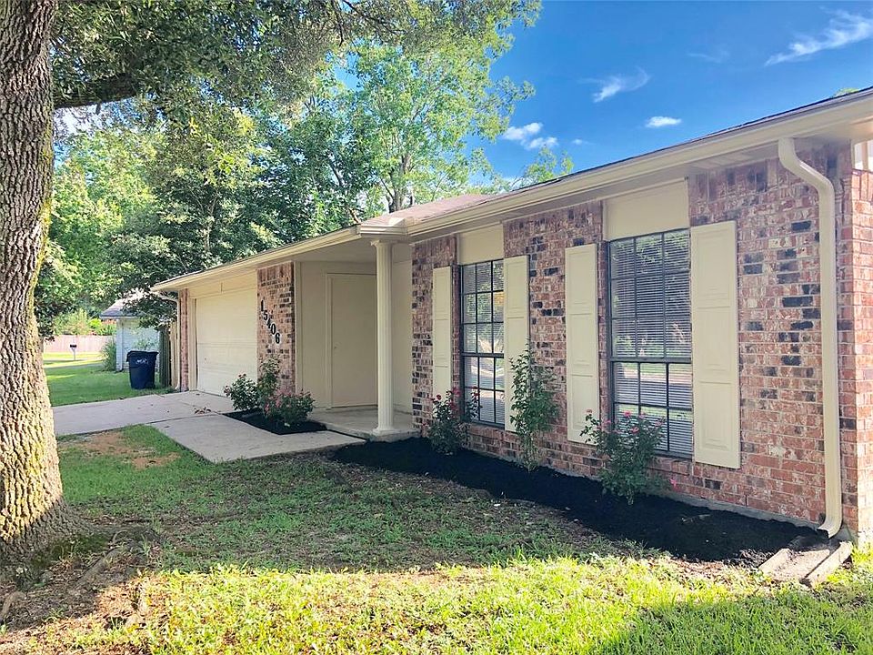 1st image of 15406 Sierra Valle Dr
