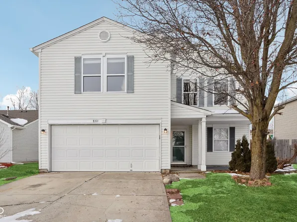 8371 S Paddleboat Ln, Pendleton, IN 46064