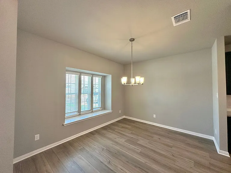 1821 Horatio St — Photo 3