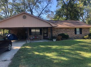 147 S Louisville St, Ackerman, MS 39735