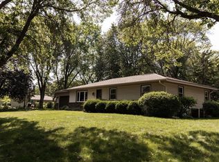 2995 Mary St, Saint Paul, MN 55109