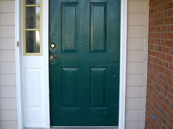 5th image of 1043 Winter Ln