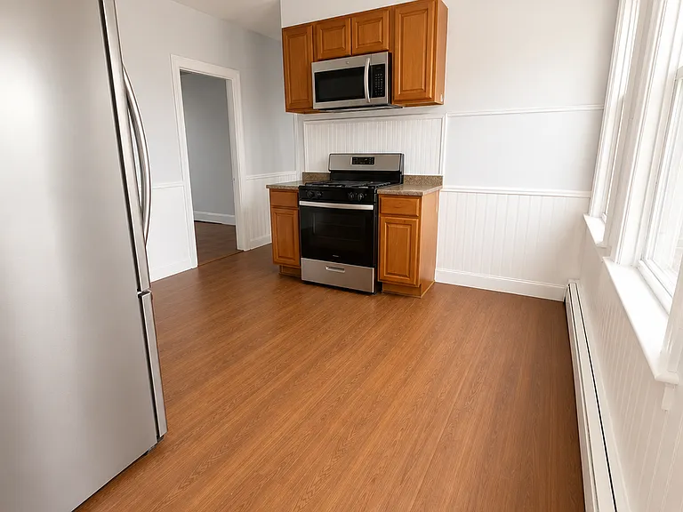 982 Douglas Ave #3 — Photo 1