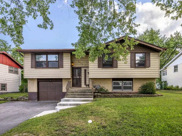 3425 Birchwood Dr, Hazel Crest, IL 60429