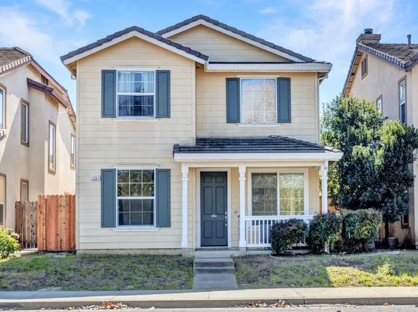 1241 Valley Glen Drive, Dixon, CA 95620