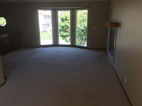 3rd image of 3520 S 153rd St