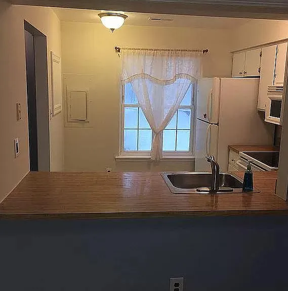 314 Willow Turn #B — Photo 4